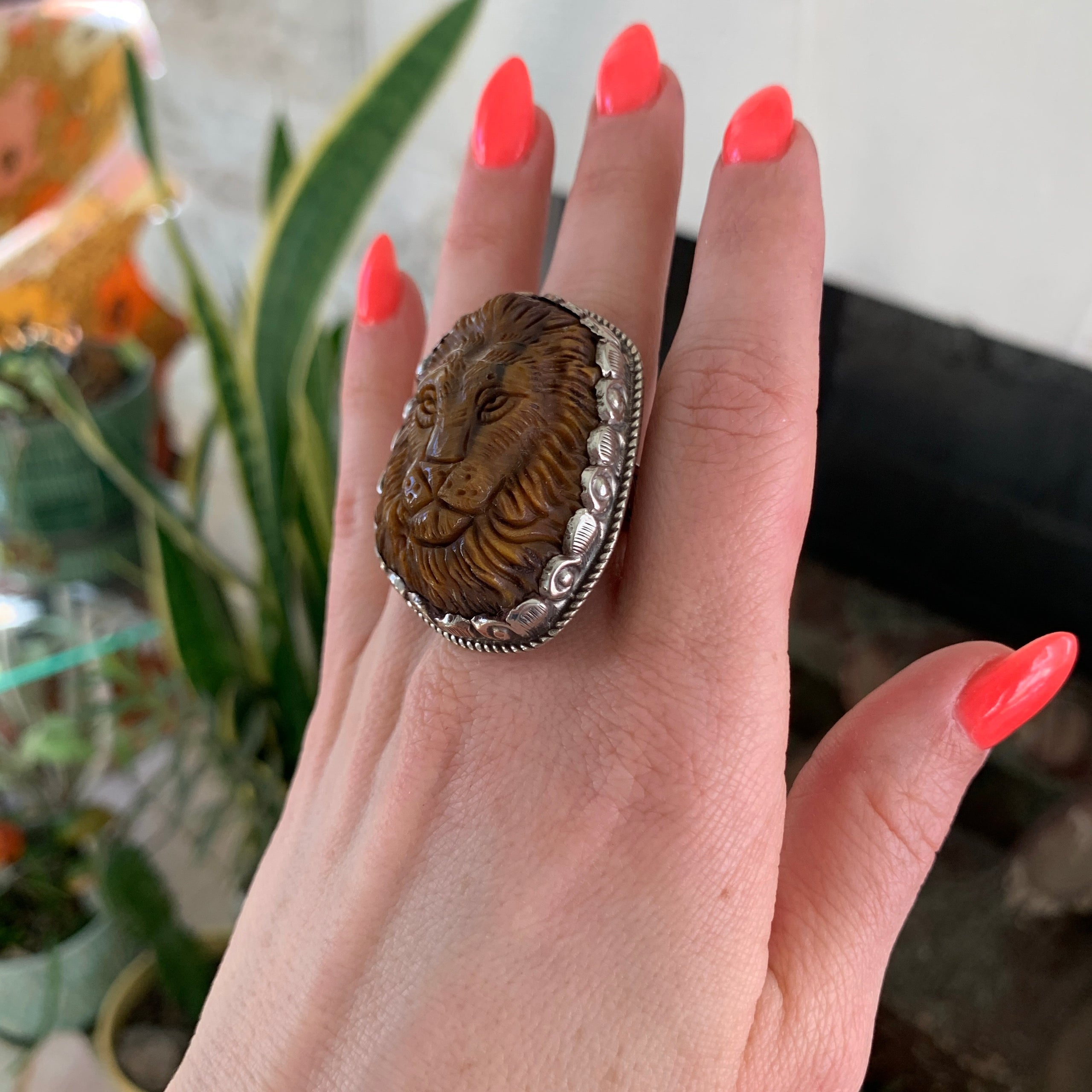 Lion shop eye ring